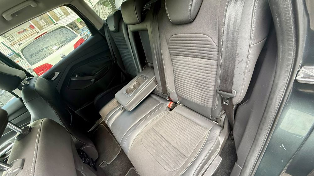 Ford Kuga 1.5 tbci Titanium