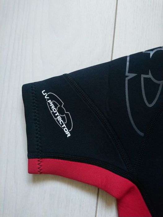 Дитячий гідрокостюм на 10-11 років Wetsuits