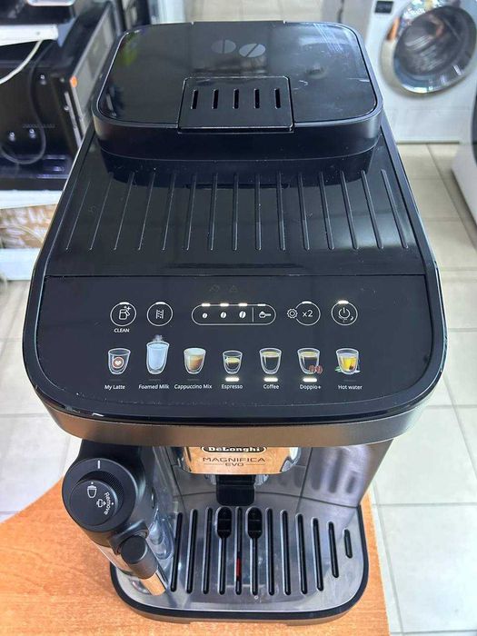 Кавомашина DeLonghi
Magnifica S
ECAM 290. 83 TB з Німечинни Б\В