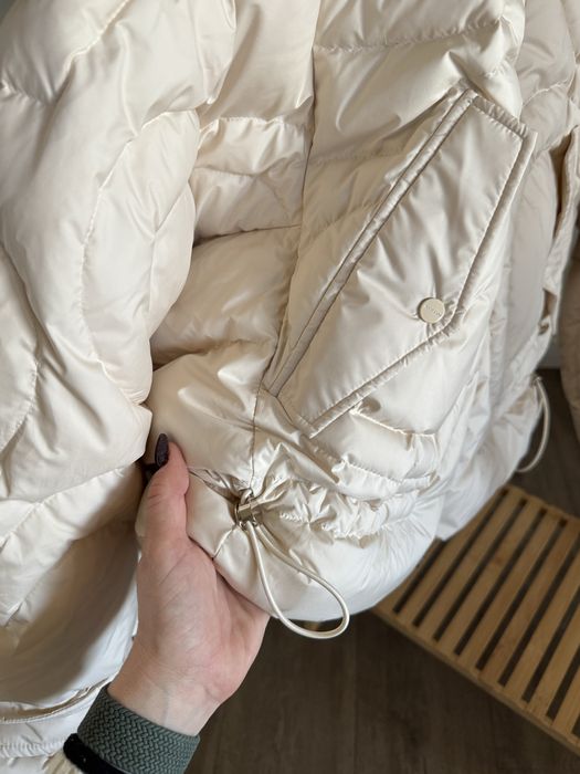 Пухова куртка Marc Cain, XS-S ідеальний стан