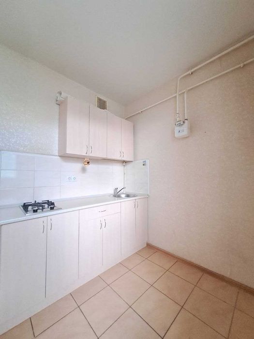 Продам однокомнатную квартиру на 2 этаже ЖК 7 НЕБО