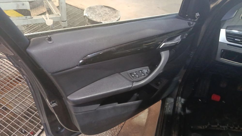 Conjunto de bancos BMW X1 (F48)