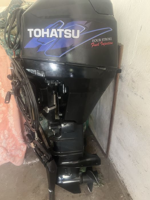 Лодочний мотор тохатсу 25 л.с 4-х т.