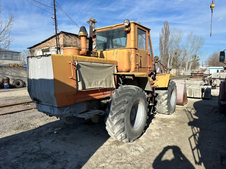 ХТЗ Т-156 Фронтальный погрузчик