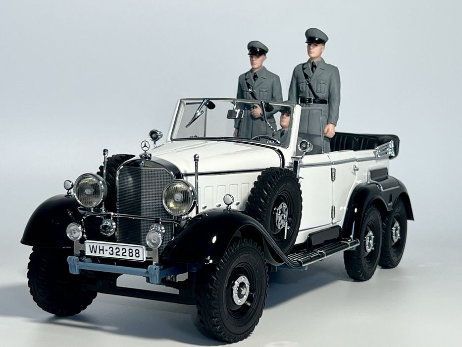 Mercedes Benz G4 Signature Models 1/18