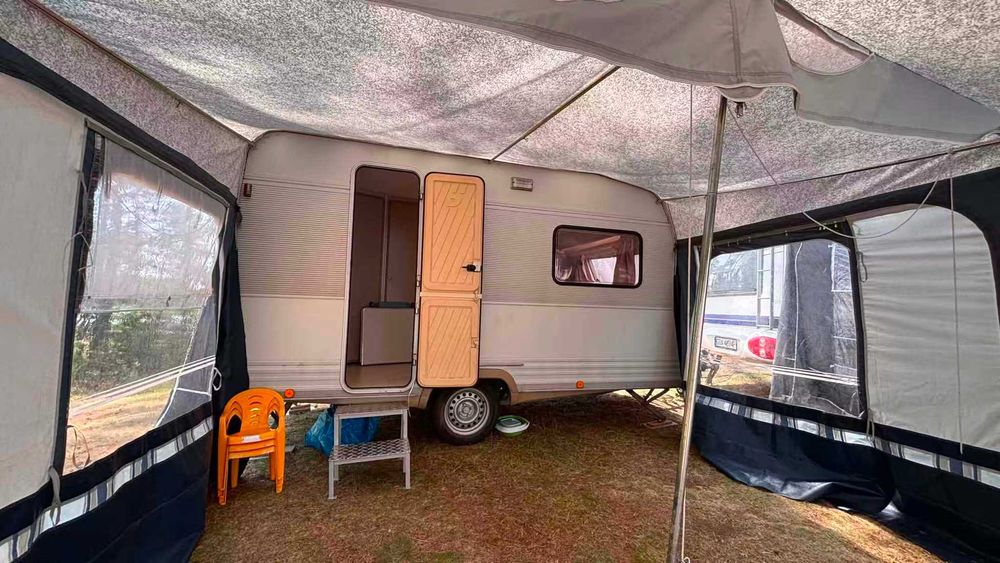 Sprzedam przyczepę kempingową Dethleffs Rondo 400 HK – 1993 r. + duży namiot
