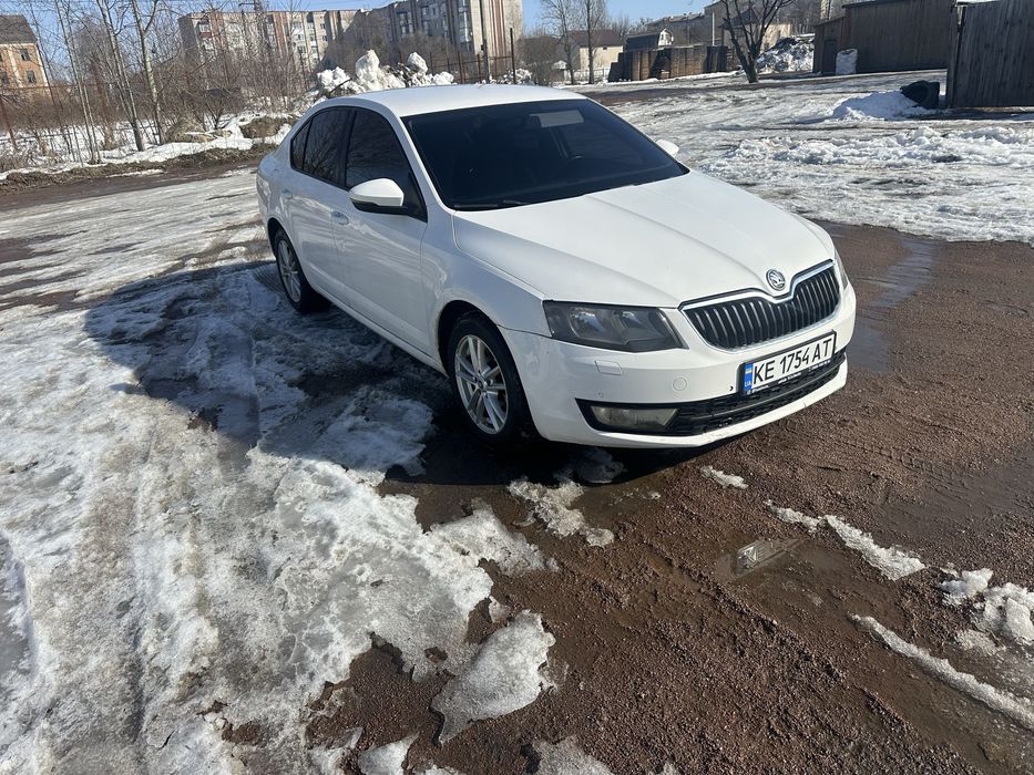 Октавія а7 1.6 дизель механіка 5 ст ліфтбек