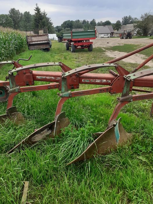Sprzedam pług 4 skibowy kverneland