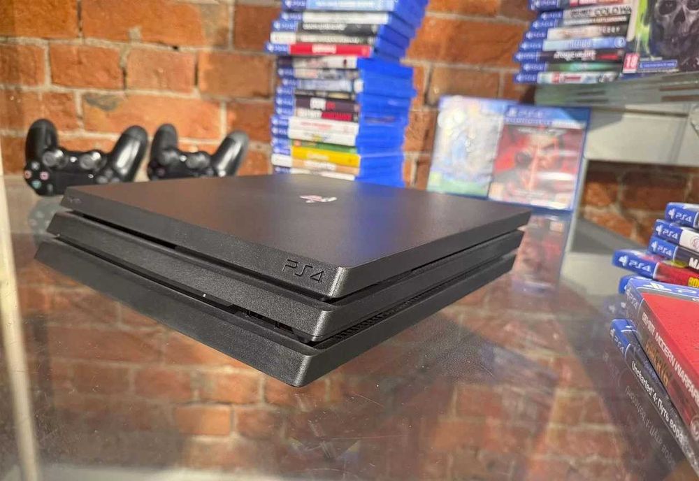 Приставка Sony PlayStation 4 Pro | 1ТБ | 2 Ревізія | + 7 Ігор | Ідеал