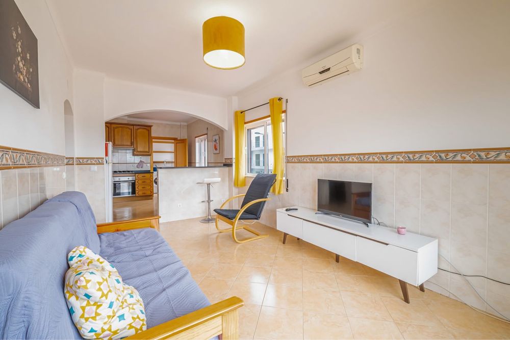 Apartamento T1com vista mar