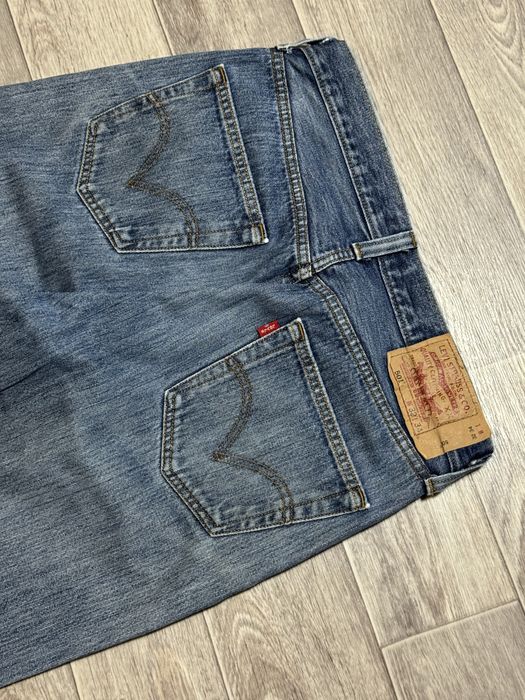 Vintage Levis 501 32