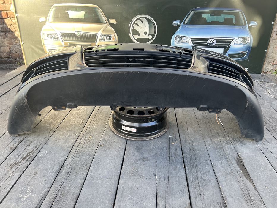 бампер гольф 5 golf 5 універсал LC9X бампер передний golf 5