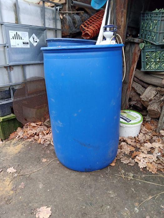 Sprzedam bańki, beczkę na wodę