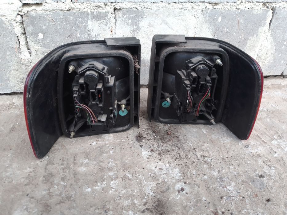 Задні фонарі стопи VW Passat b4