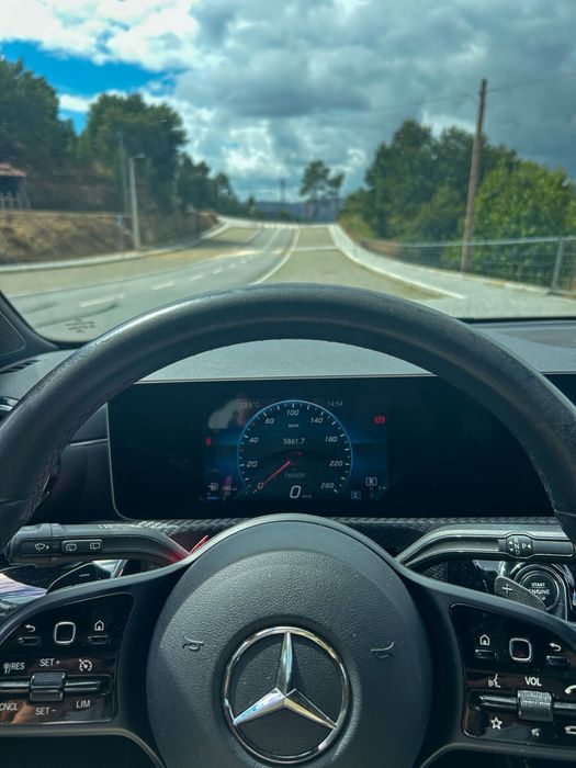 Mercedes CLA 180 Shotting Brake