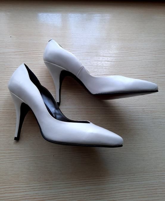 Новые свадебные туфли лодочки 36р-р, натур. кожа Италия