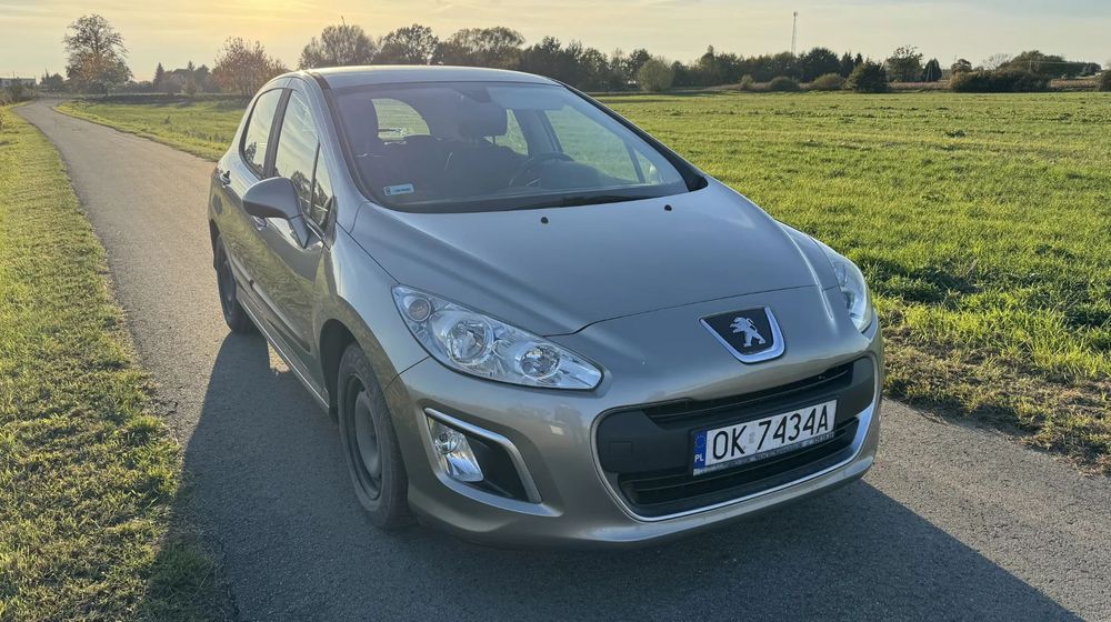 Peugeot 308 Peugeot 308 1.6 HDi 2011r. hak