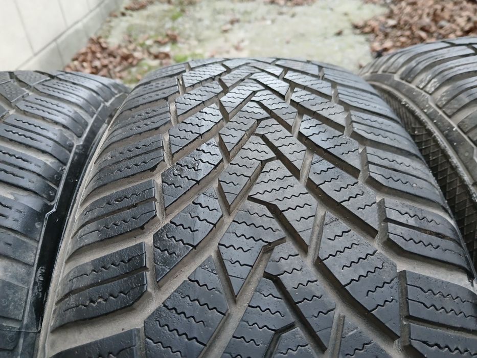 Автошини Continental.