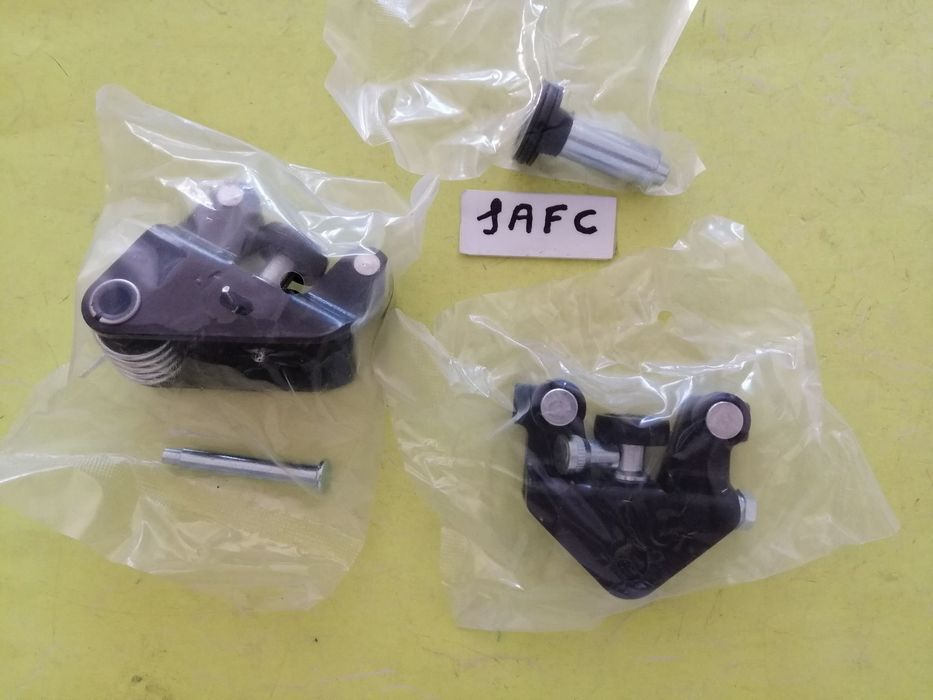 Kit de rolamentos /Corrediças porta lateral Trafic e Vivaro 2001--