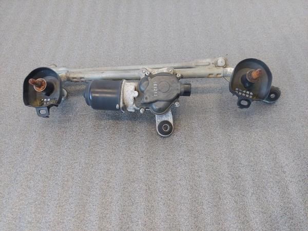 Motor limpa vidros frente MITSUBISHI Space Star Hatchback (A0_A)