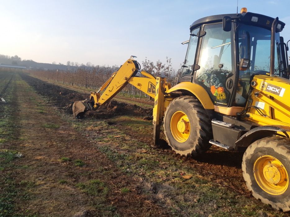 Usługi Koparko-Ładowarką JCB 3 CX
