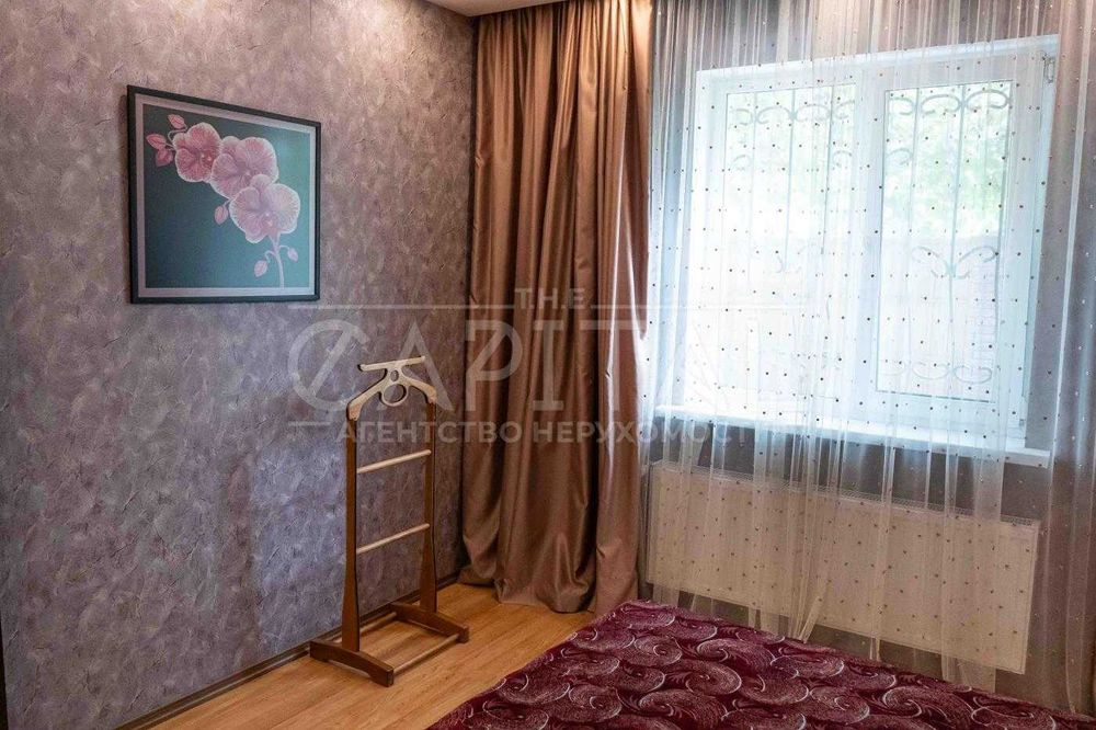 Продаж будинку, Дарницький р-н, Осокорки