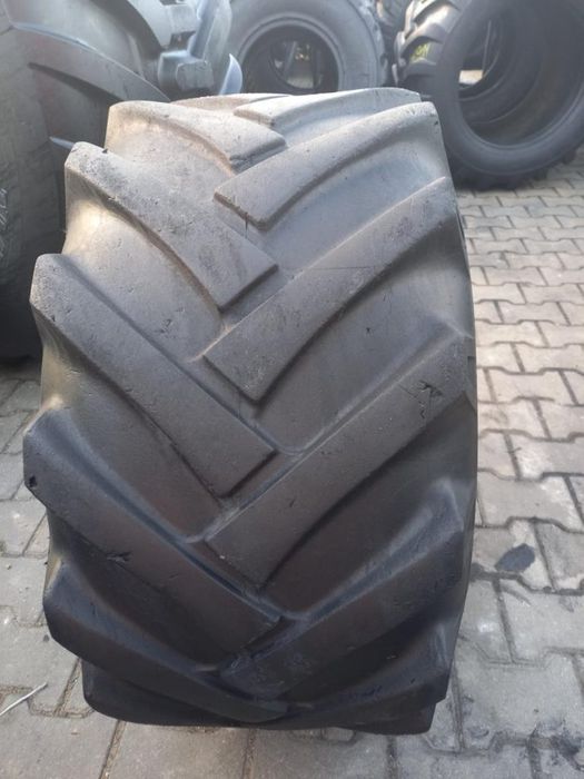 Opona używana rolnicza 15.0/55-17 15.0/55R17 BKT IMPLEMENT 200zł W4698