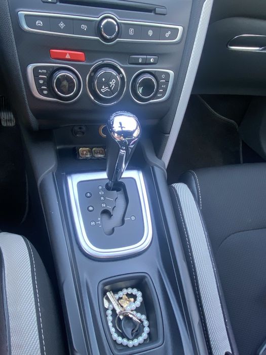 Продам  CITROEN DS4 дизель 1.6