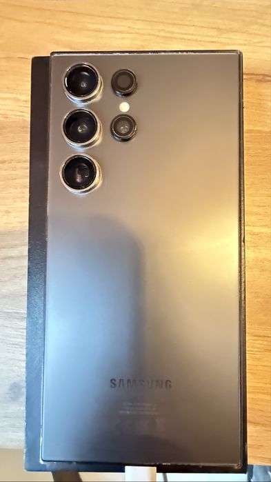 Sprzedam samsung s24 ultra 256 gb