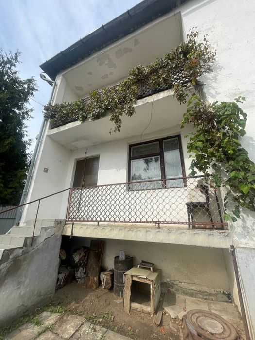 Продаж будинку на Роші