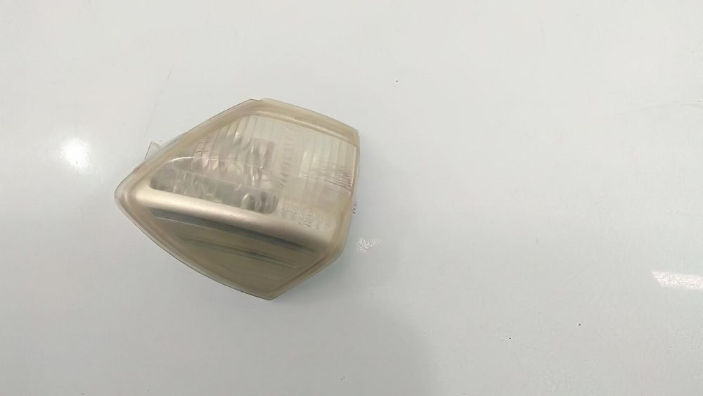 luz traseira direita ford c-max