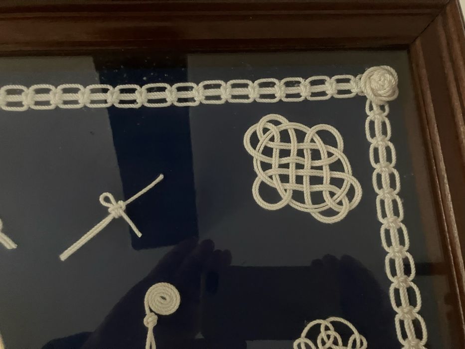 Quadro com nos de marinheiro