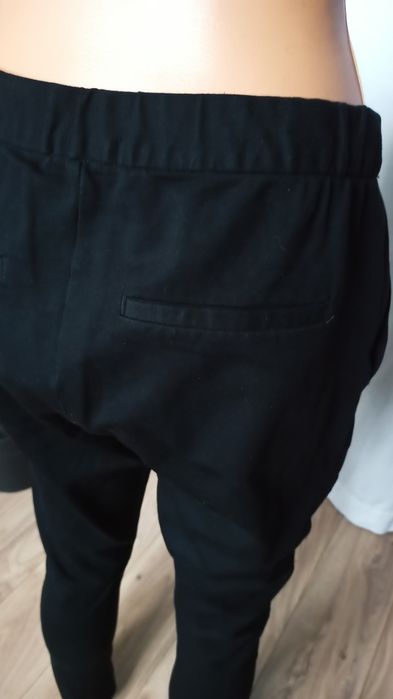 Sg czarne spodnie damskie 38 , M. spodnie ala dresy 38 , M chino