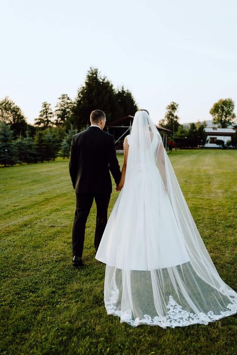 Klasyczna suknia ślubna, ivory, tkanina mikado 36/38