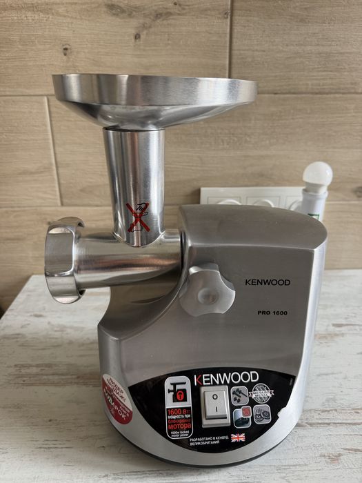 Мясорубка Kenwood MG515 Pro 1600