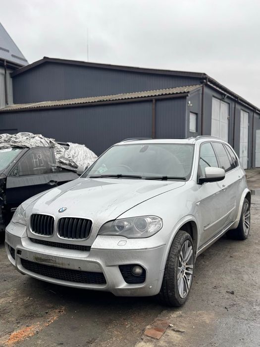 Розбірка БМВ Х5 Е53 Е70 Ф15 Х3 ф25 Розборка BMW X5 E53 E70 Запчастини