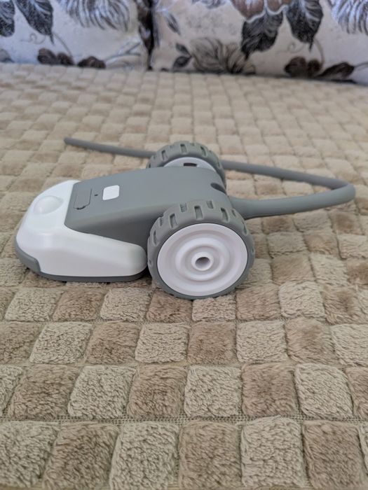 Іграшка для котиків. Роботизована миша