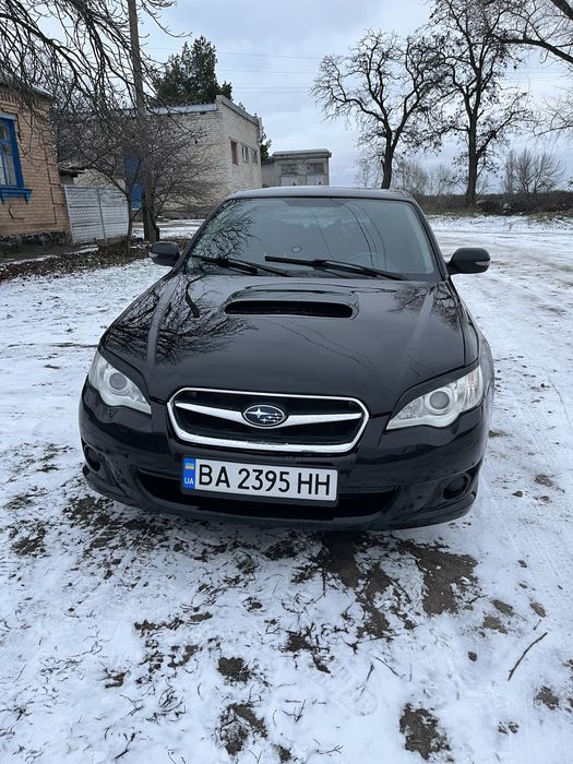 Субаро повний привід автомат