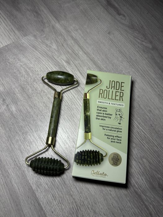 Belluto jade roller двухсторонний нефритовый роллер для лица (одна сторона гладкая, другая — рифленая),массажер для лица,роллер для обличчя