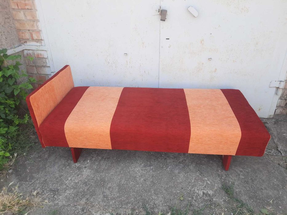 Продам кровать б/у.