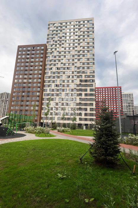 Квартира 1к. Дизайнерський ремонт. ЖК Варшавський-3. Змієнка, 30, Виноградар
