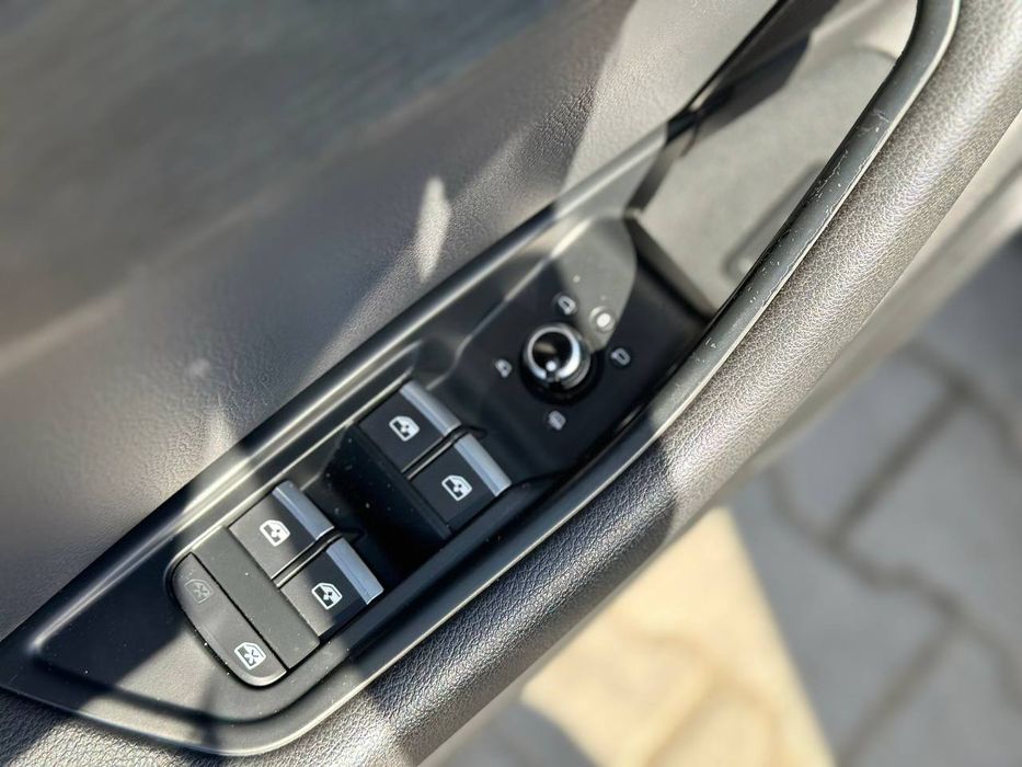 Aubi A4 B9 №4878 (ВНЕСОК від 10%) Альянс Авто Кривий Ріг