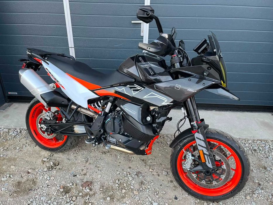 KTM