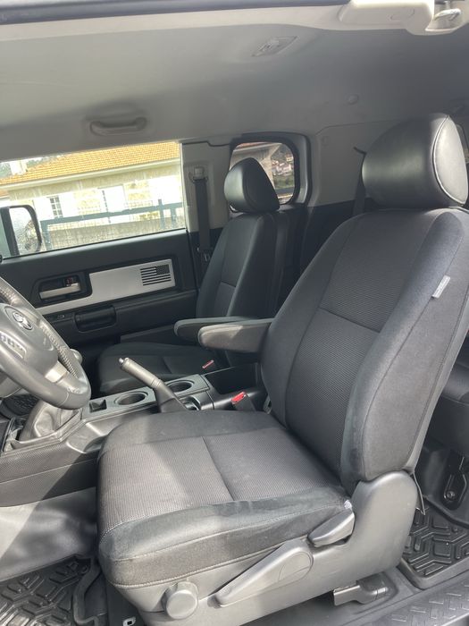 TOYOTA FJ CRUISER 4.0