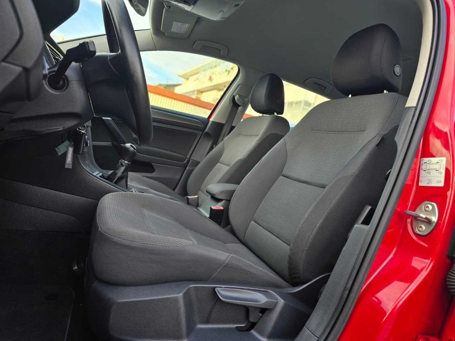 Volkswagen Golf 7 1.6Tdi 110Cv (Look GTI)