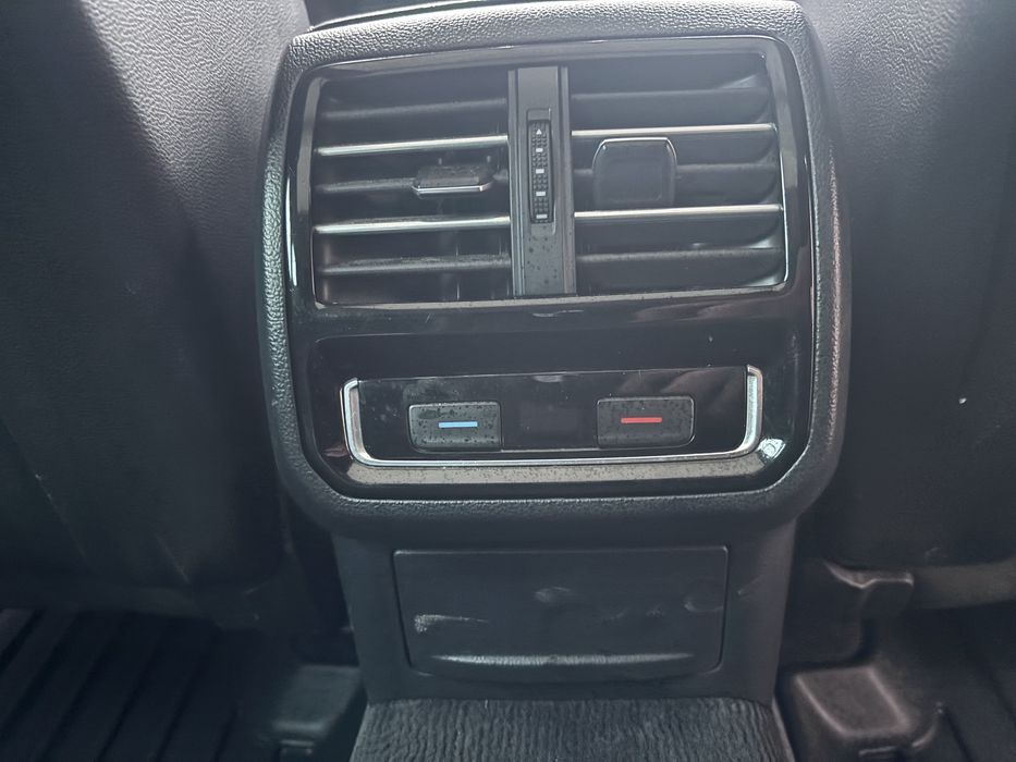 Volkswagen Passat 2.0tdi dsg highline doinwestowany