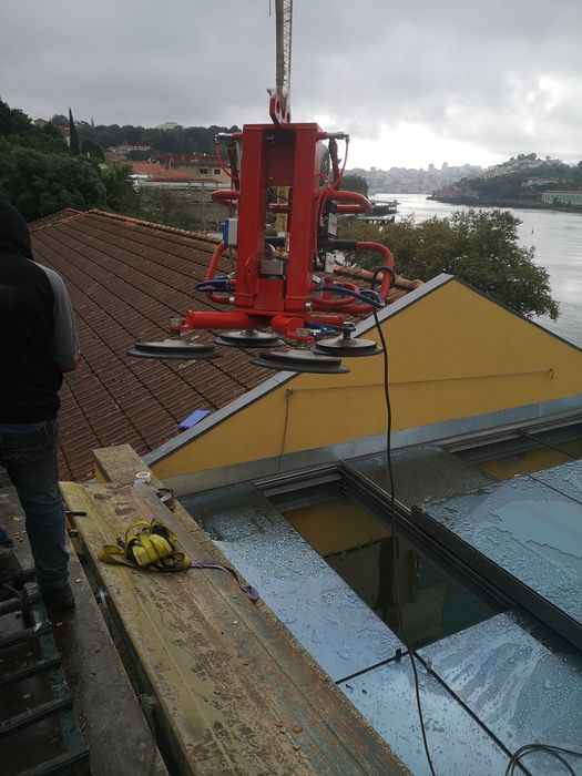 Serviço de aluguer camião grua