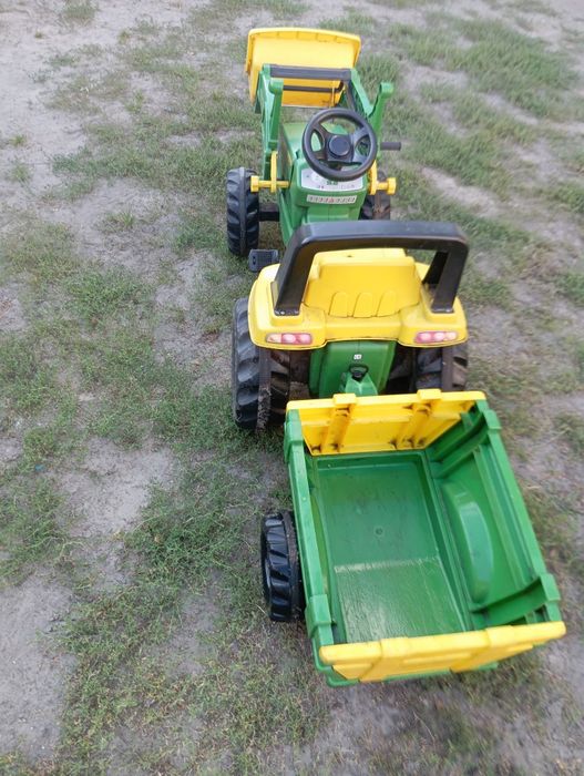 Traktorek na pedały John Deere