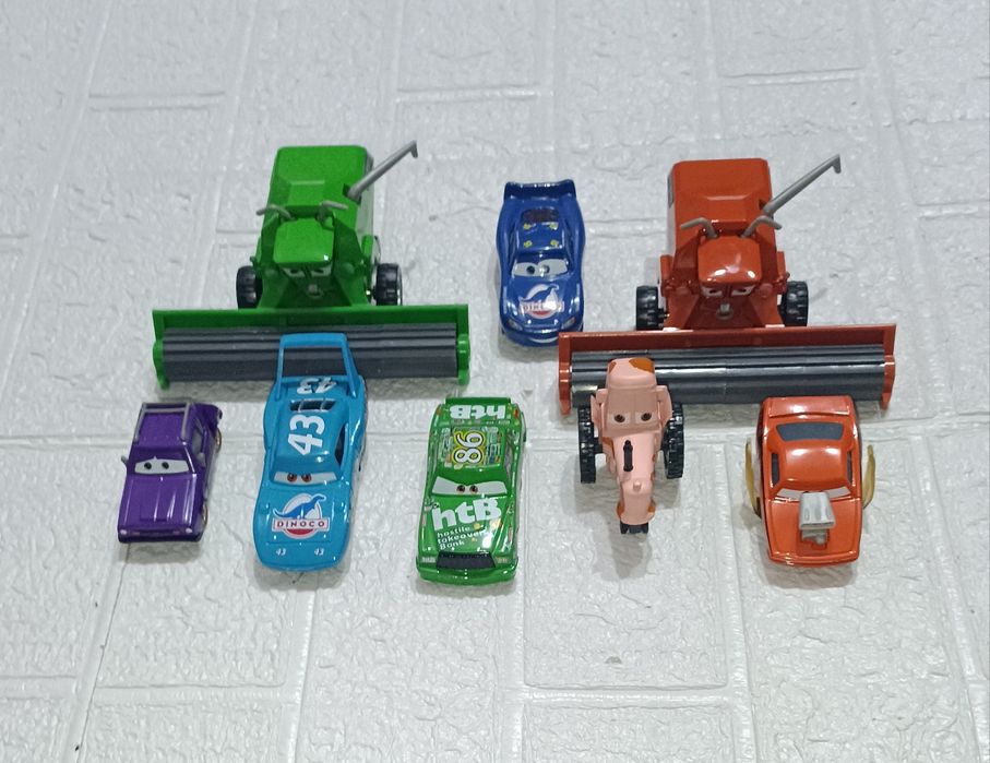 Уцінка! Металеві машинки Тачки Маквин, Метр, Кінг, трейлер, комбайн