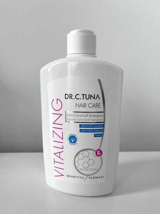 Farmasi Dr. C. Tuna Vitalizing Hair szampon przeciwłupieżowy 500 ml